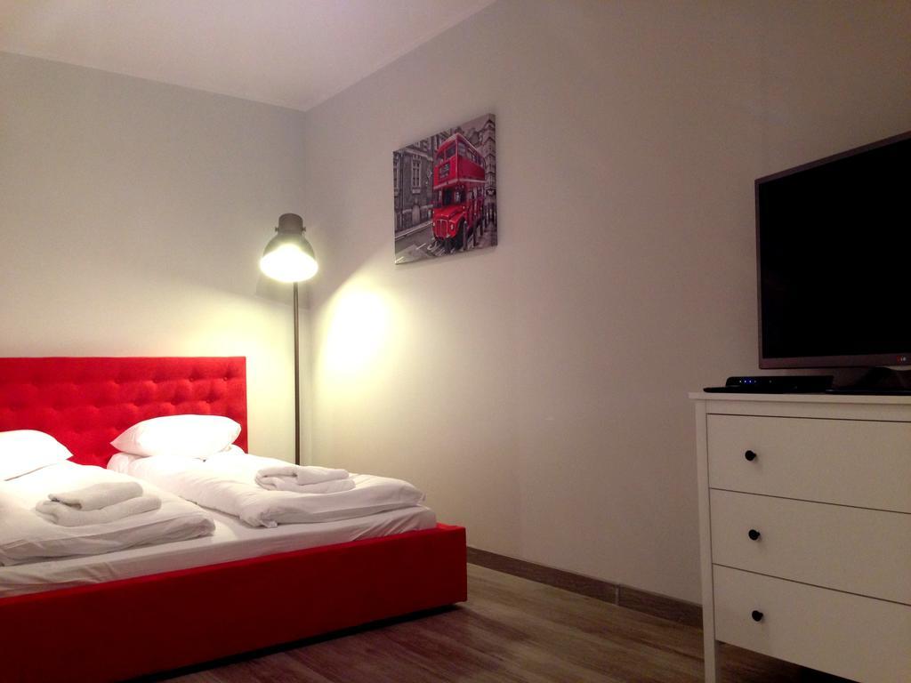 City Aparthotel Ochota Varšava Pokoj fotografie