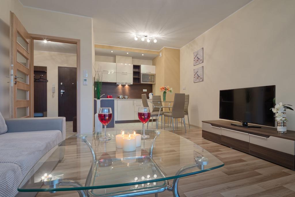 City Aparthotel Ochota Varšava Pokoj fotografie